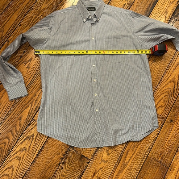 CUSTOM MADE SAVILE ROW TAILORS MENS BUTTON DOWN SHIRT IN BLUE AND WHITE PATTERN - Picture 6 of 8